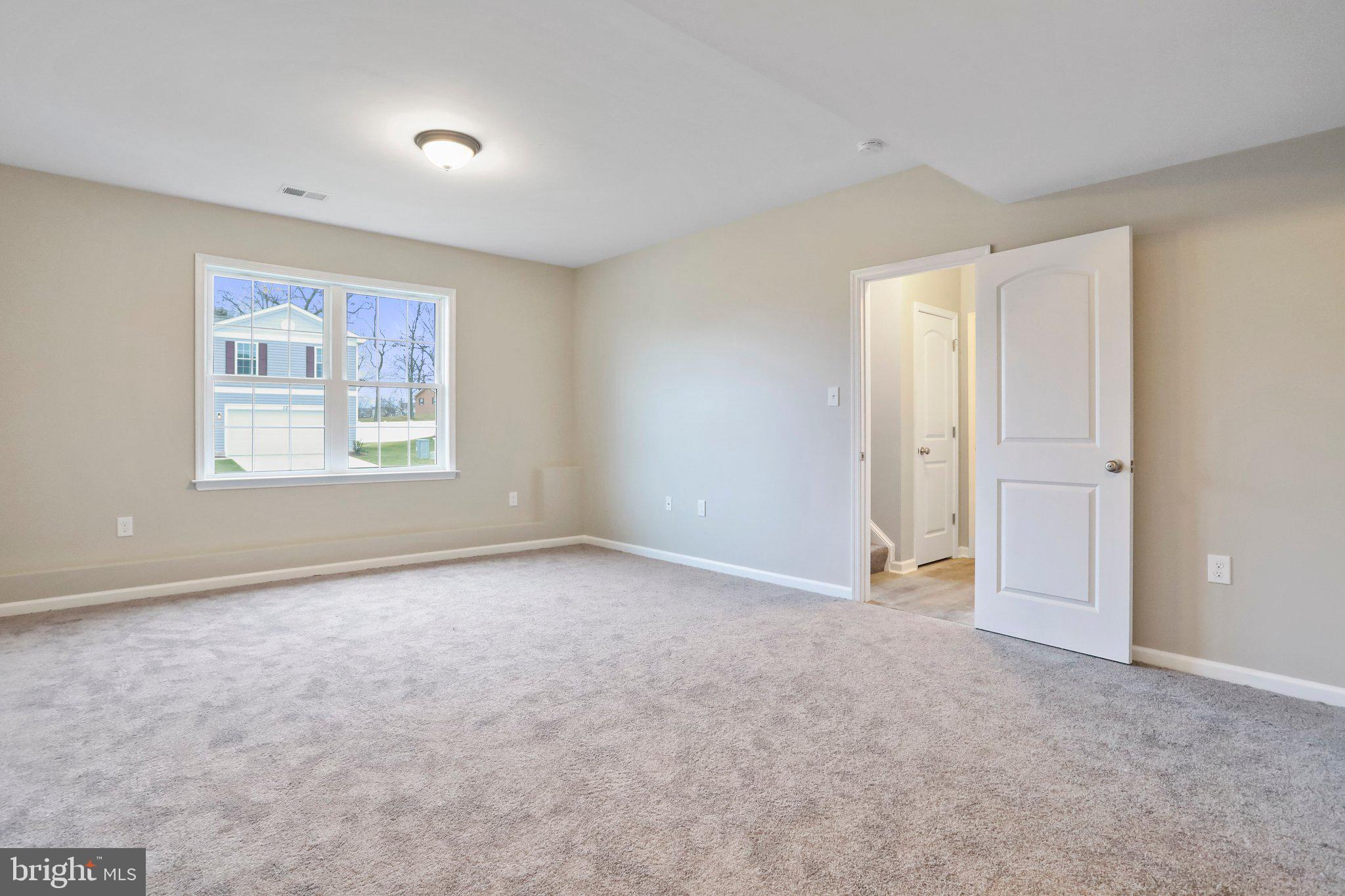 RED HILL - Residential