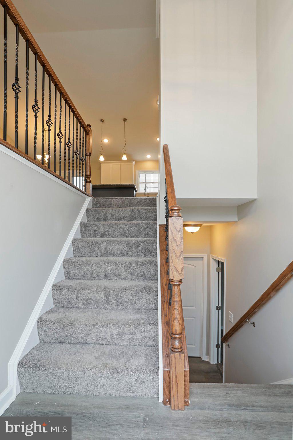 RED HILL - Residential