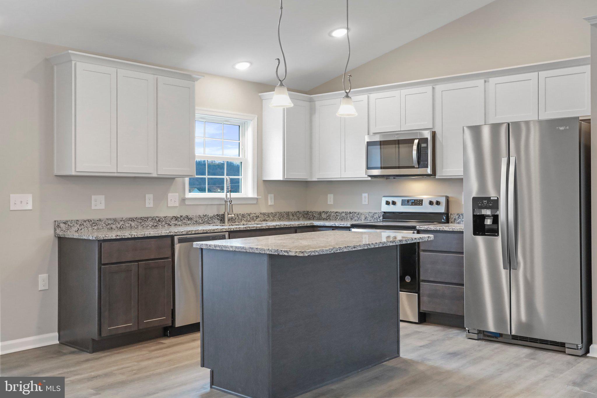 RED HILL - Residential