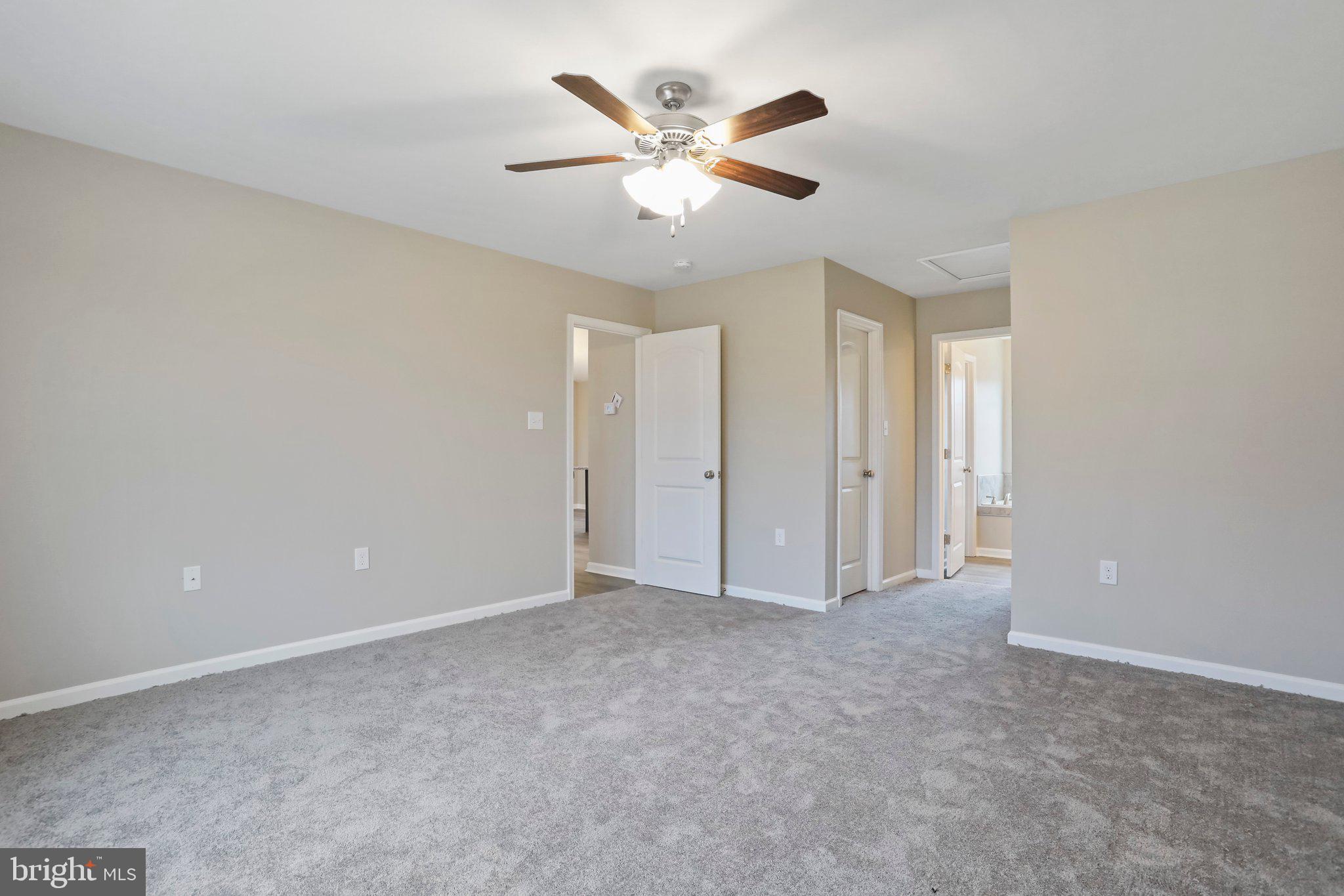 RED HILL - Residential