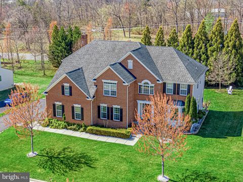 24531 FISHERMANS POND COURT ALDIE VA 20105