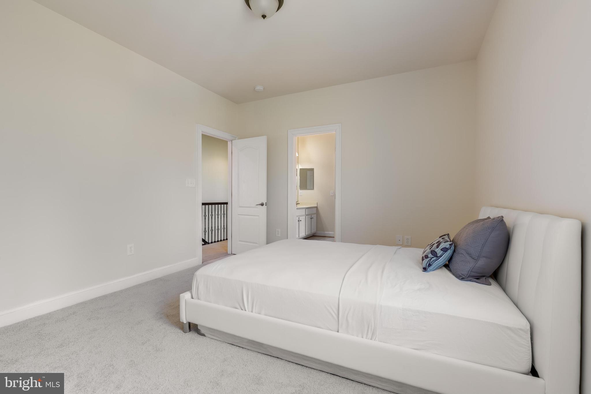 SPRINGS AT LENAH - Residential