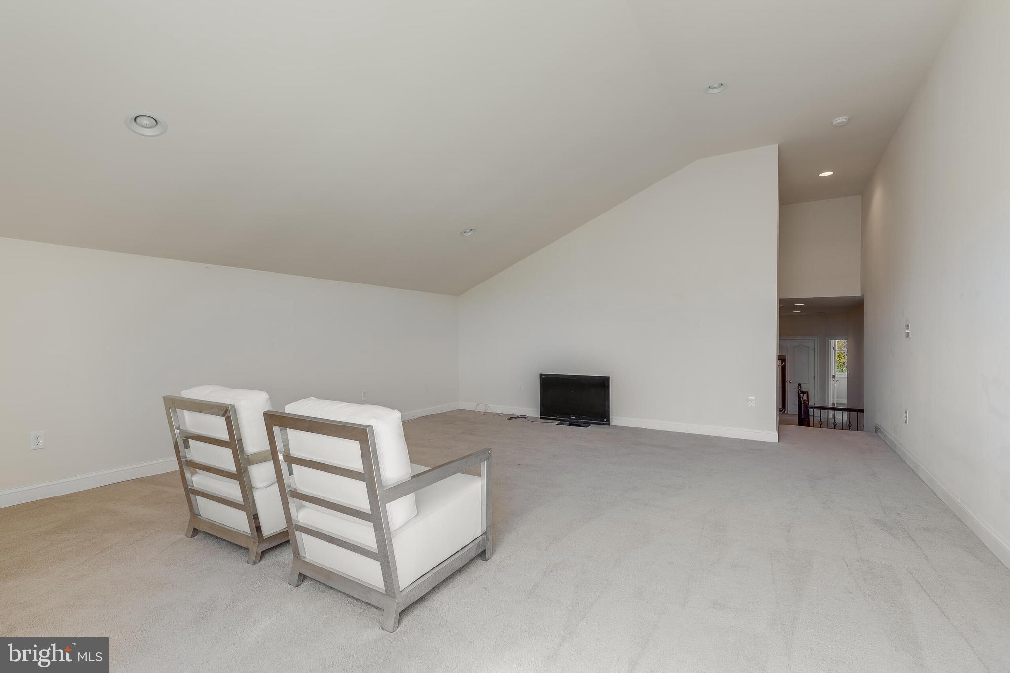 SPRINGS AT LENAH - Residential