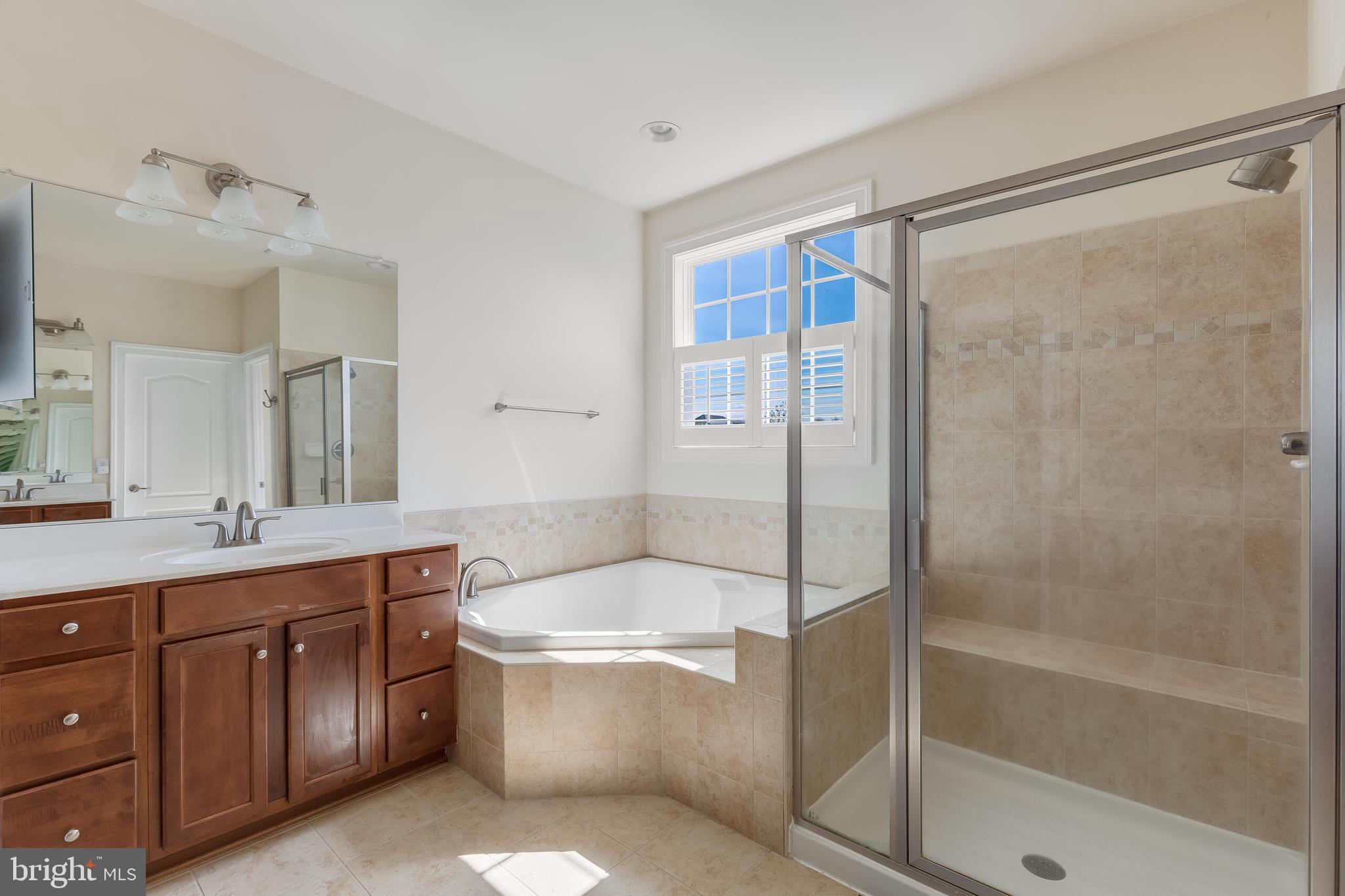 SPRINGS AT LENAH - Residential