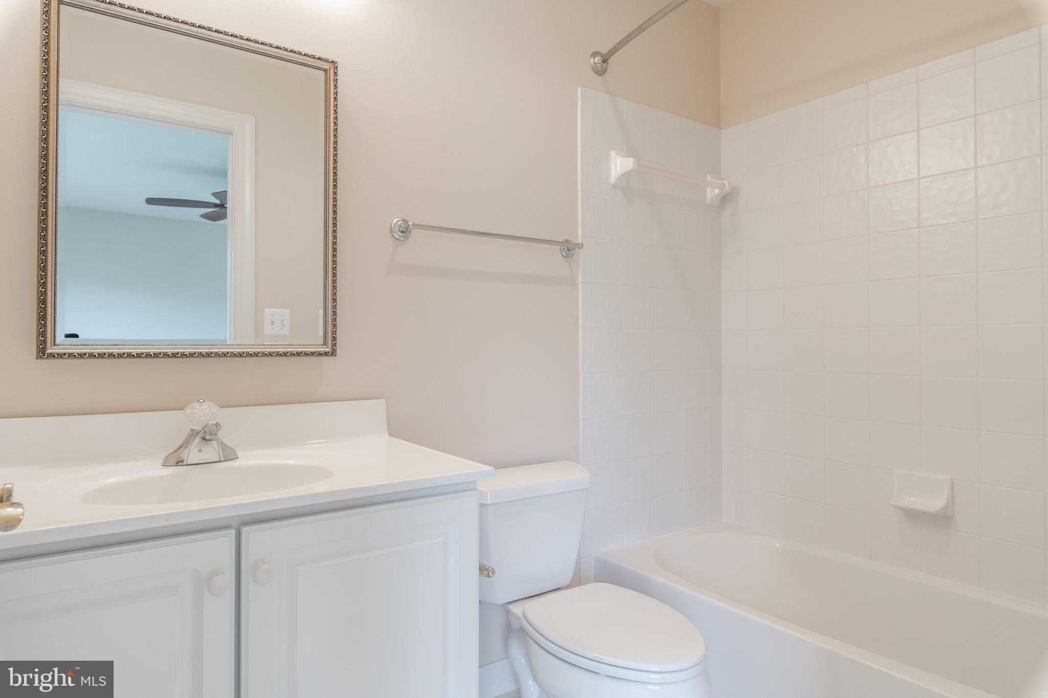 TIMBERLAKE ESTATES - Residential