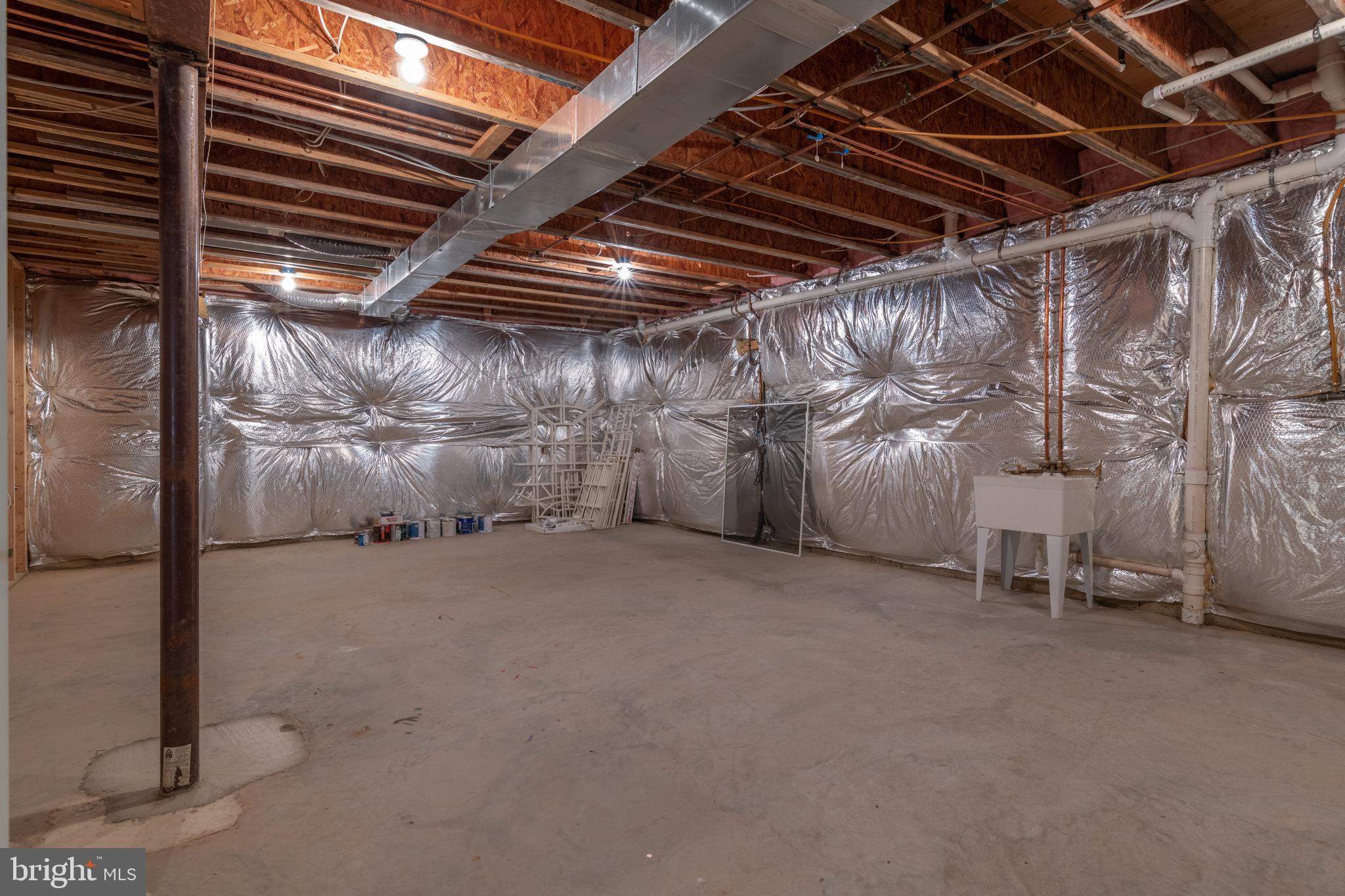 TIMBERLAKE ESTATES - Residential