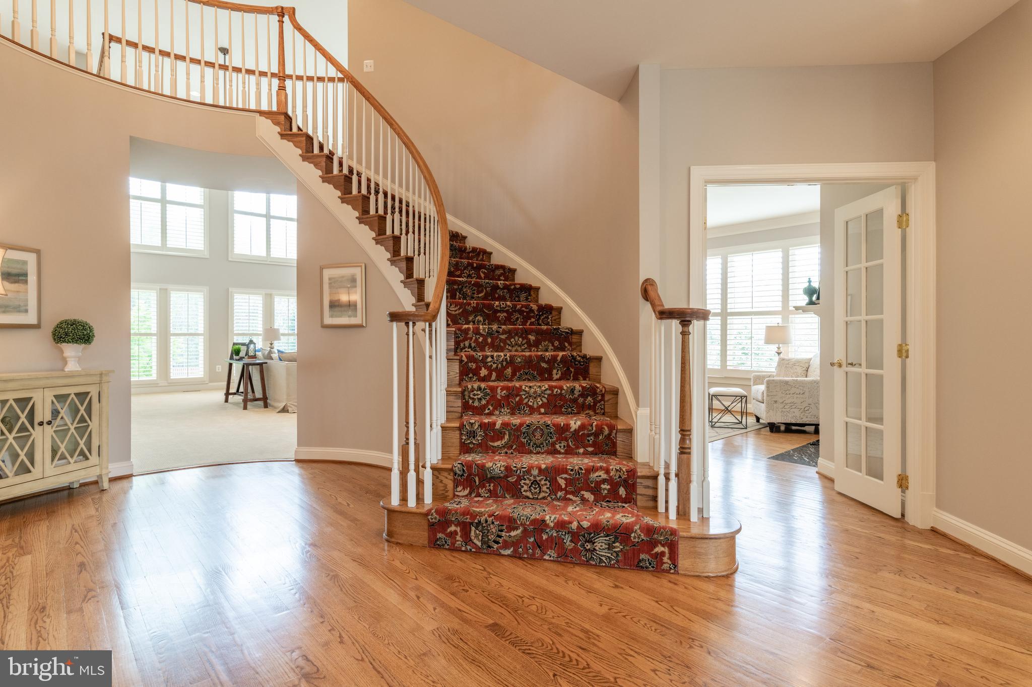 TIMBERLAKE ESTATES - Residential