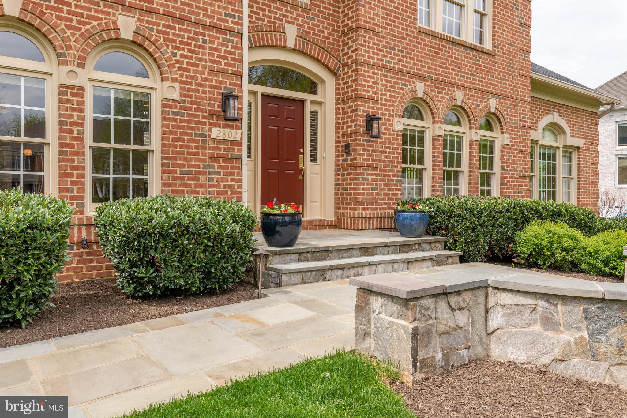 TIMBERLAKE ESTATES - Residential