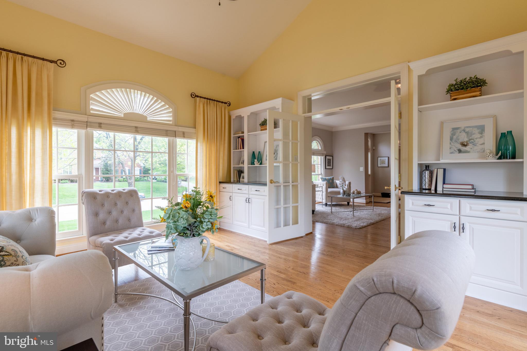 TIMBERLAKE ESTATES - Residential