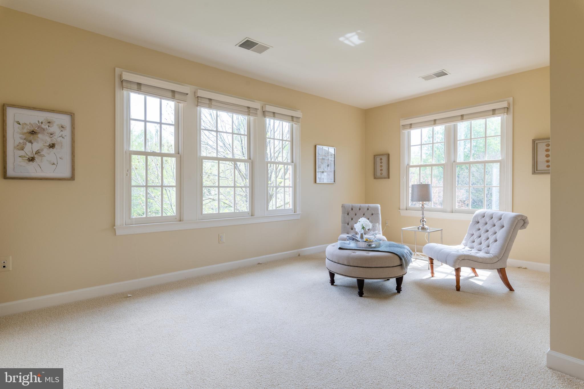 TIMBERLAKE ESTATES - Residential