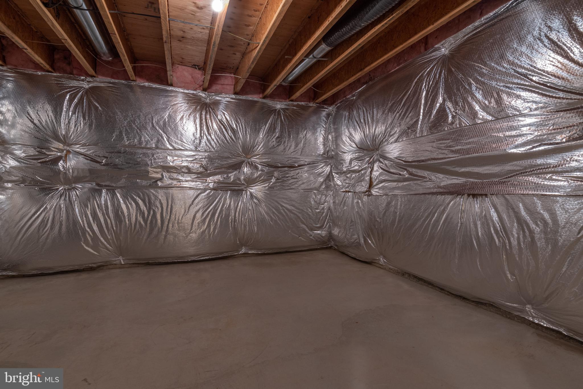 TIMBERLAKE ESTATES - Residential