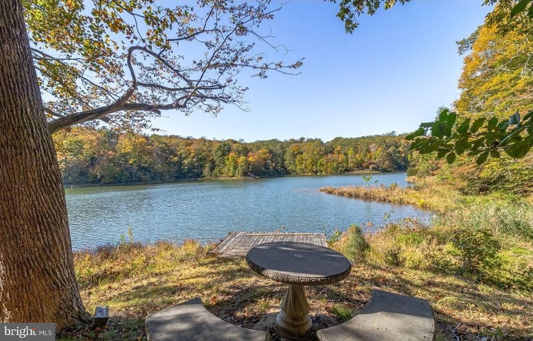 STRATFORD HARBOUR - Residential