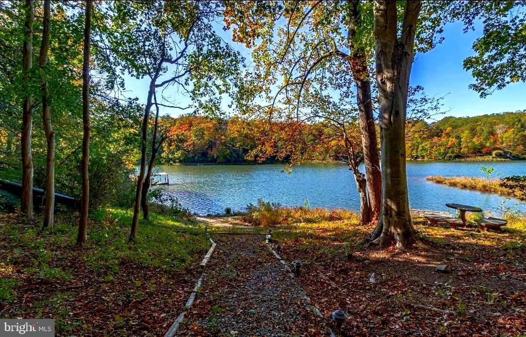 STRATFORD HARBOUR - Residential