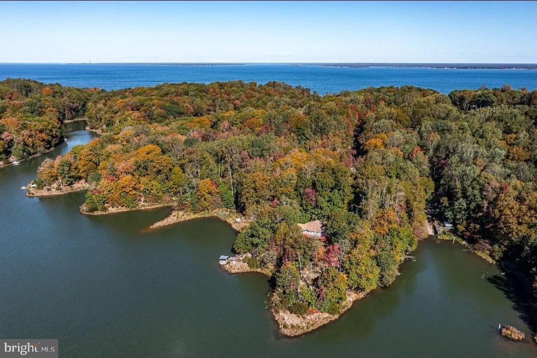 STRATFORD HARBOUR - Residential