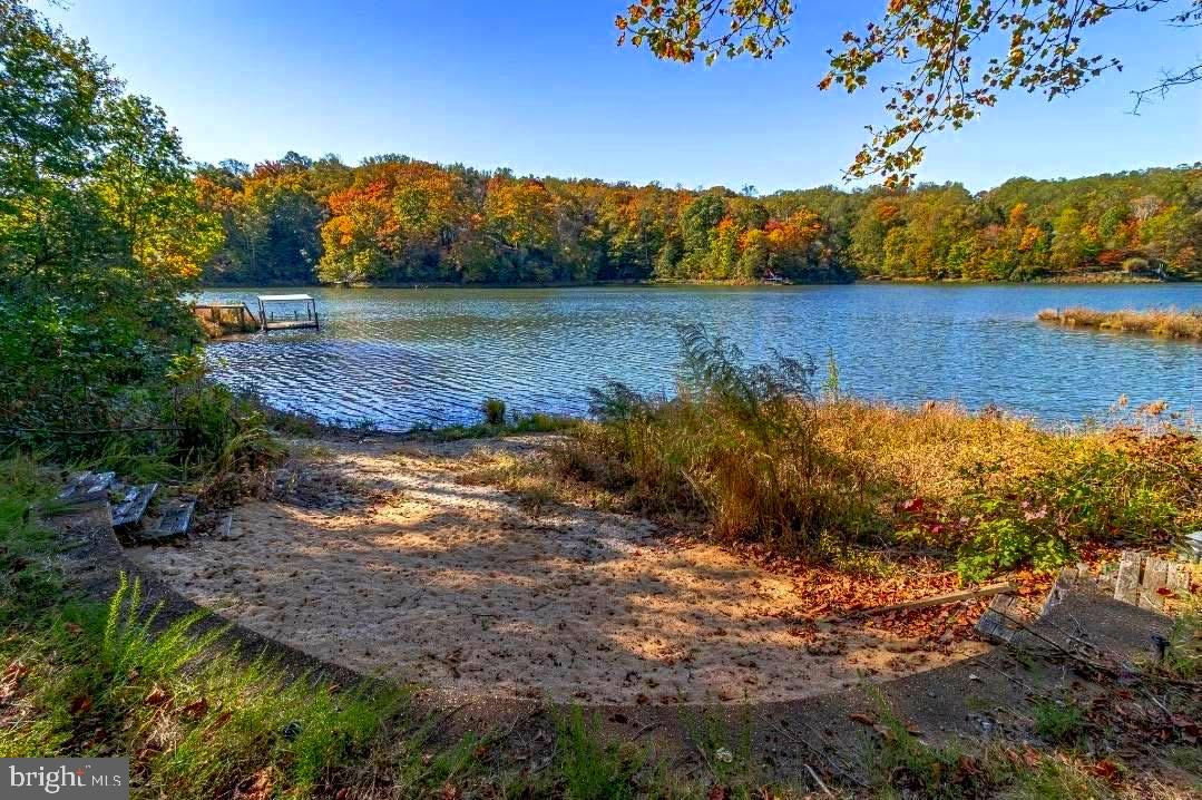 STRATFORD HARBOUR - Residential