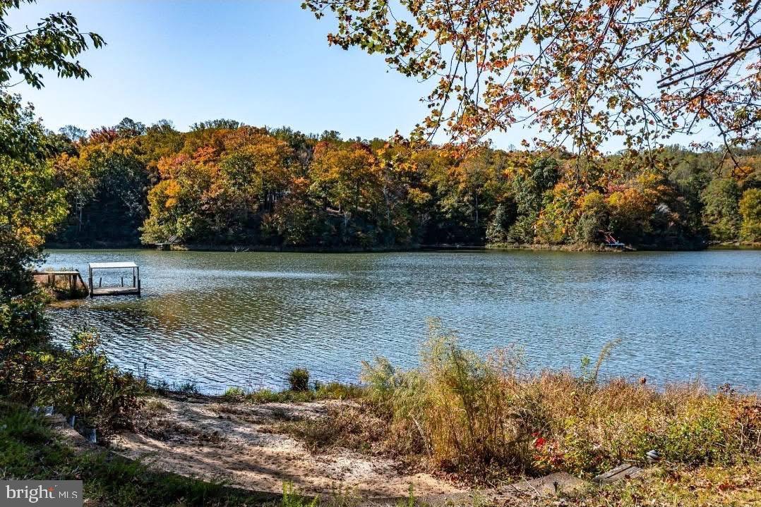 STRATFORD HARBOUR - Residential