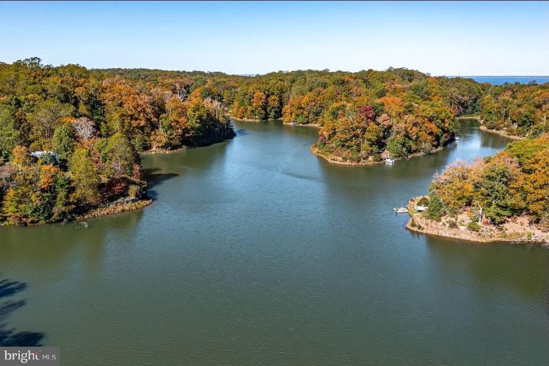 STRATFORD HARBOUR - Residential