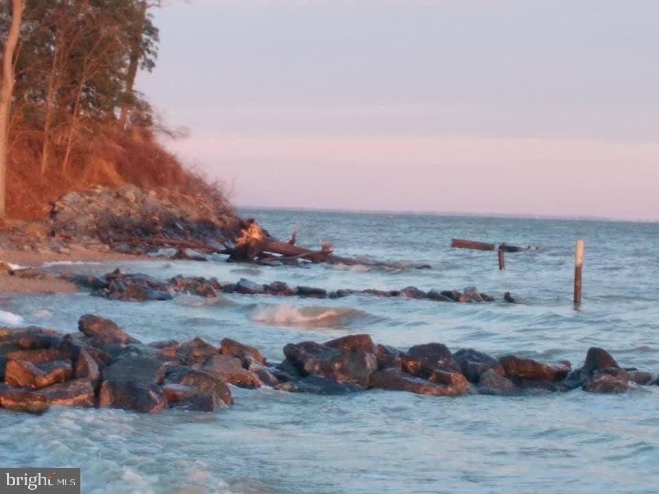 STRATFORD HARBOUR - Residential