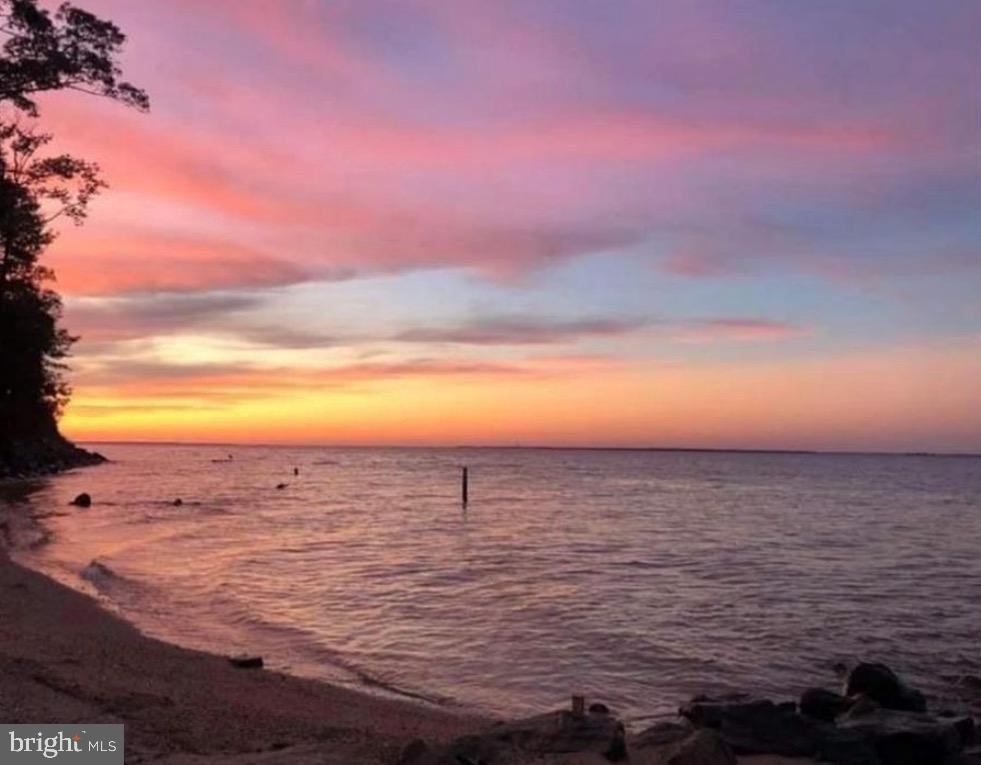 STRATFORD HARBOUR - Residential