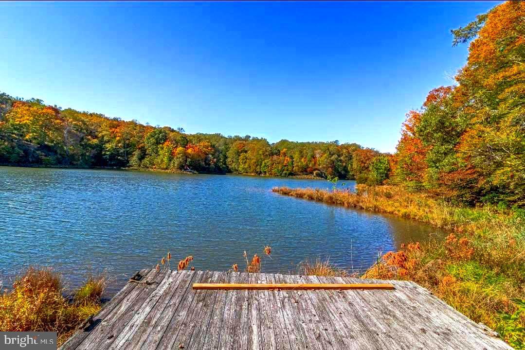 STRATFORD HARBOUR - Residential