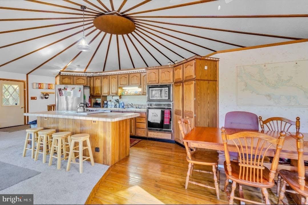 STRATFORD HARBOUR - Residential