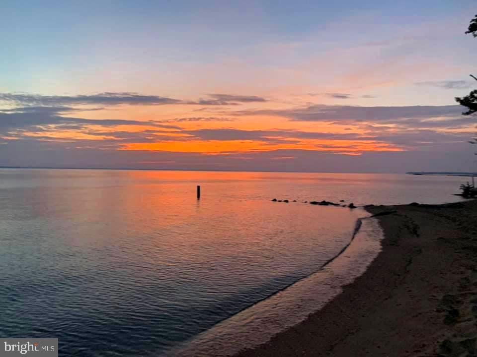 STRATFORD HARBOUR - Residential