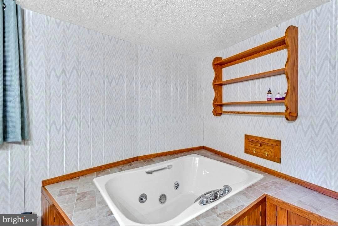 STRATFORD HARBOUR - Residential