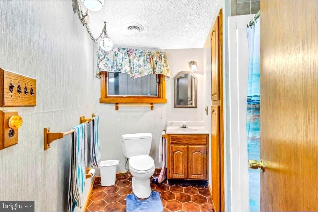 STRATFORD HARBOUR - Residential