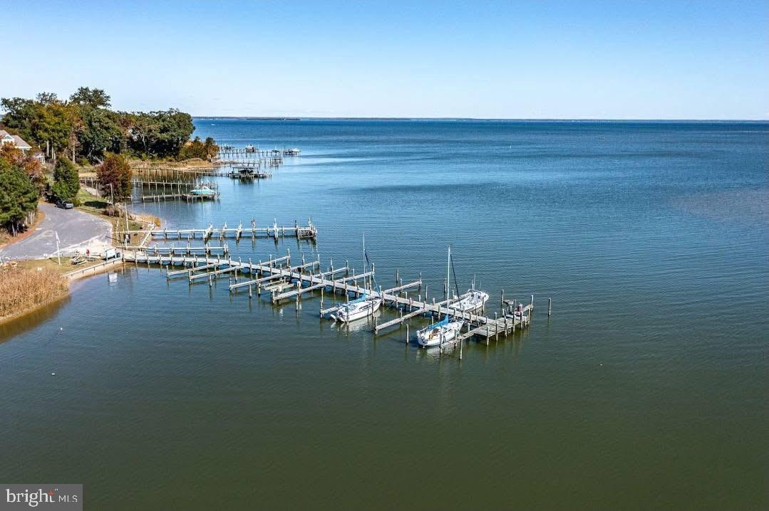 STRATFORD HARBOUR - Residential