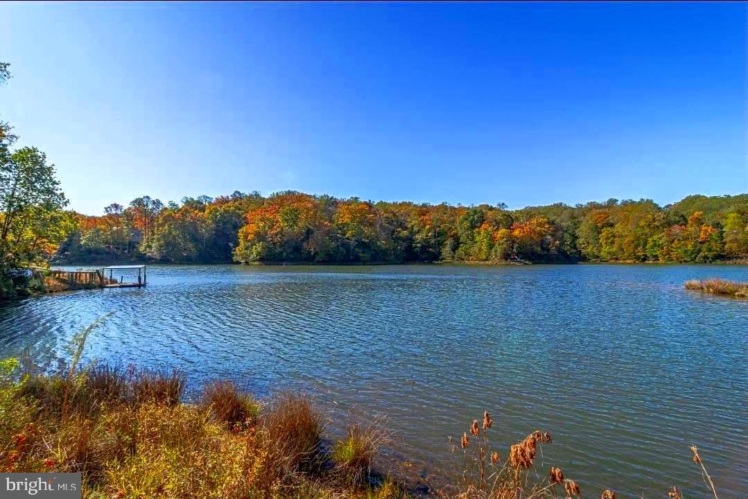 STRATFORD HARBOUR - Residential