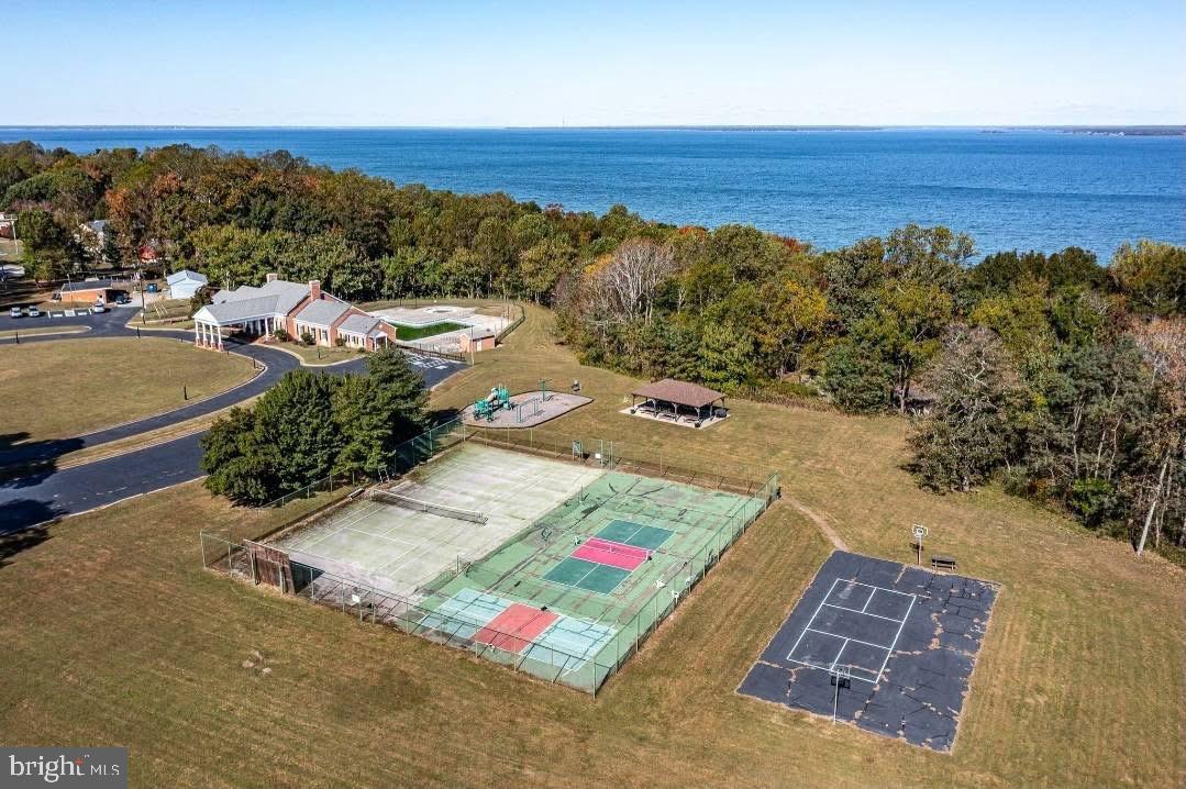 STRATFORD HARBOUR - Residential