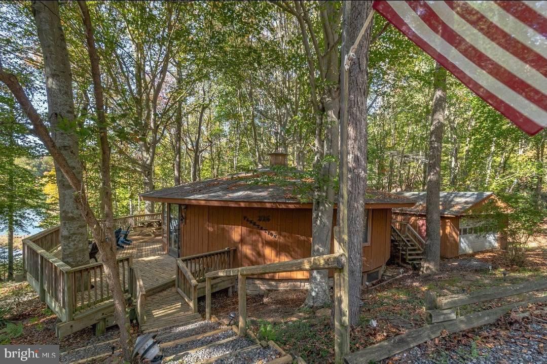 STRATFORD HARBOUR - Residential