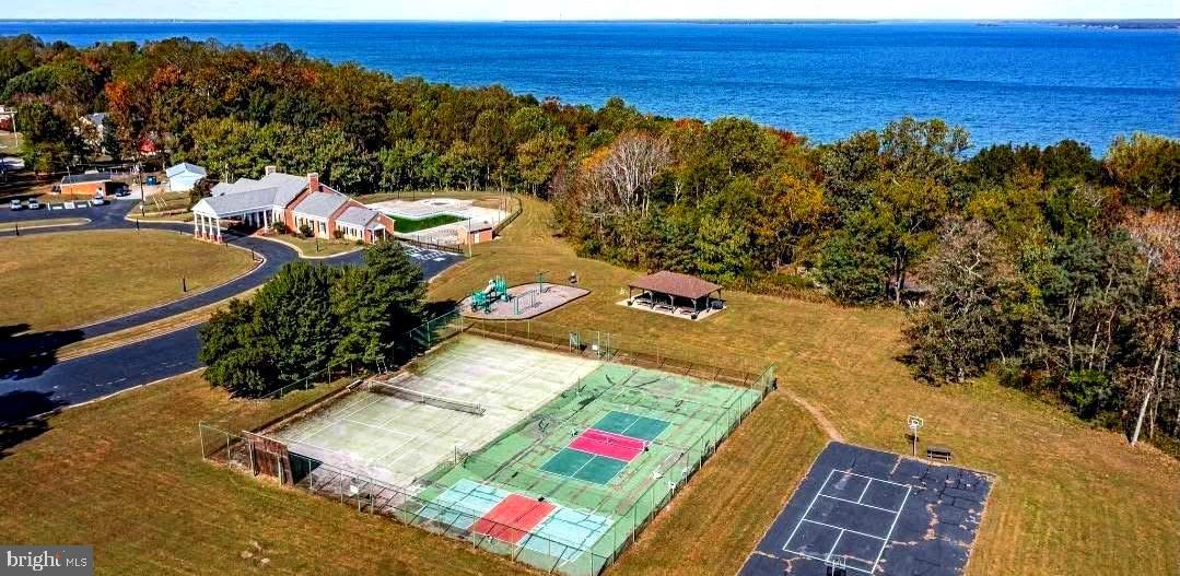 STRATFORD HARBOUR - Residential