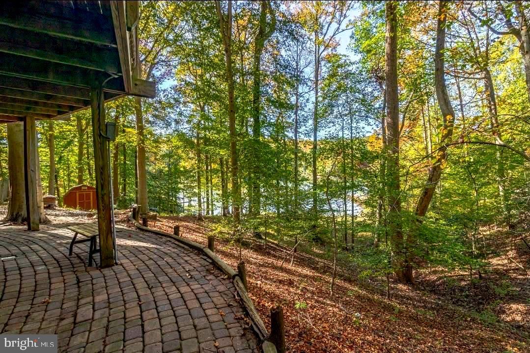 STRATFORD HARBOUR - Residential