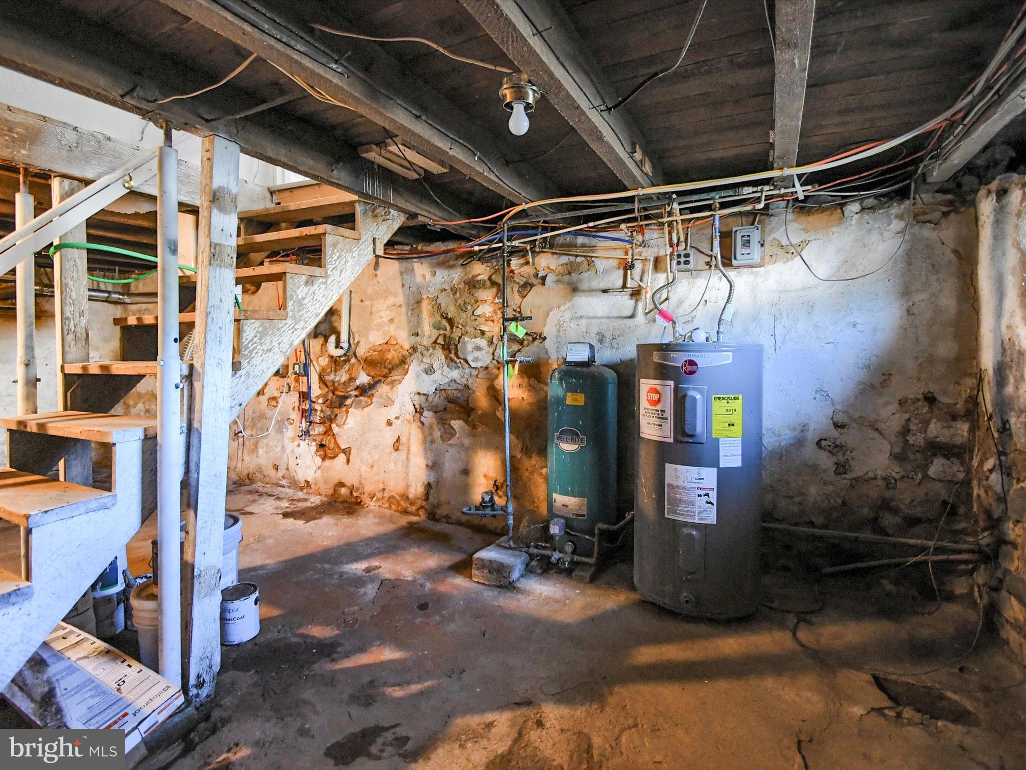 CEDAR MILL - Residential