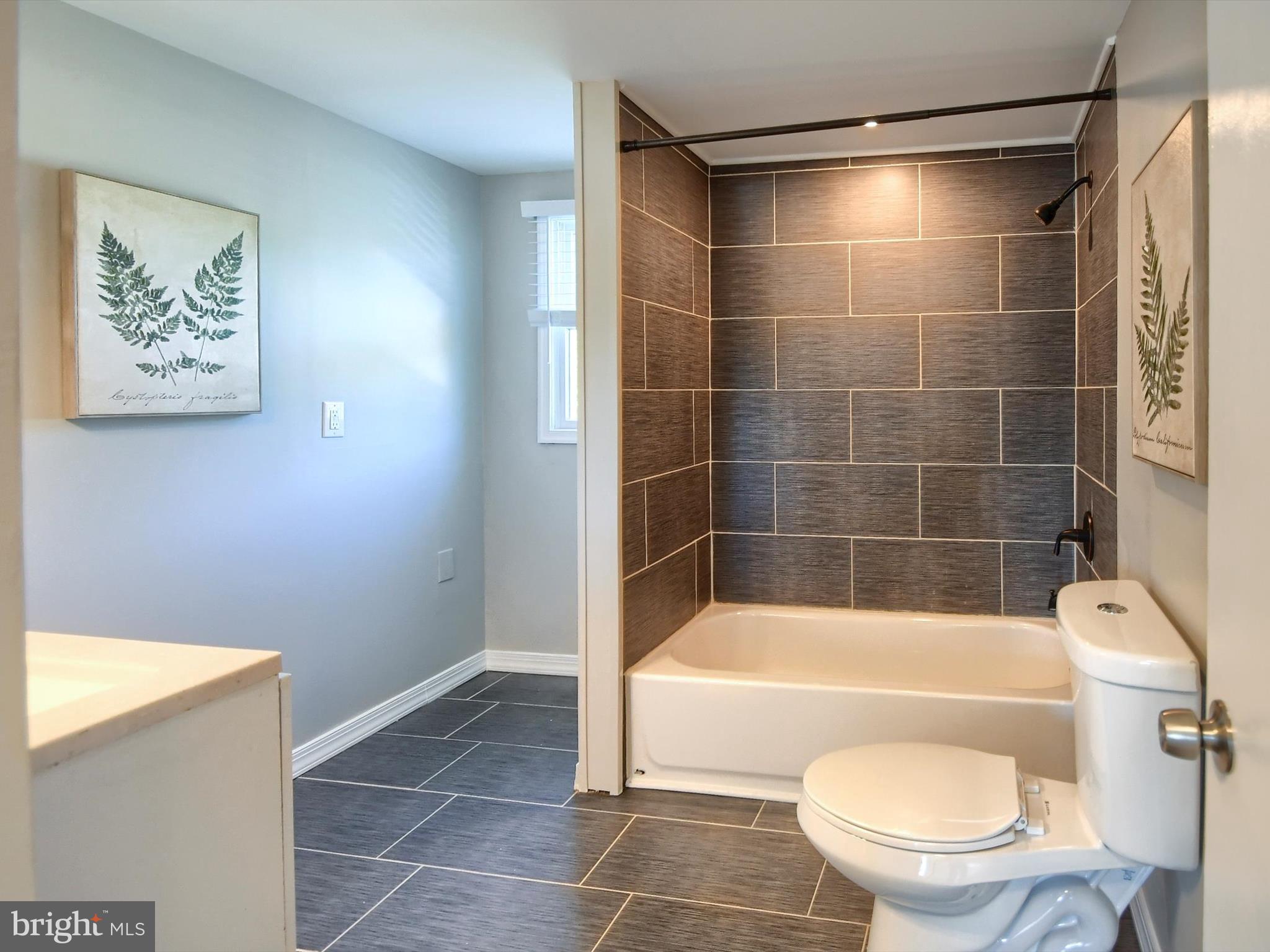 CEDAR MILL - Residential