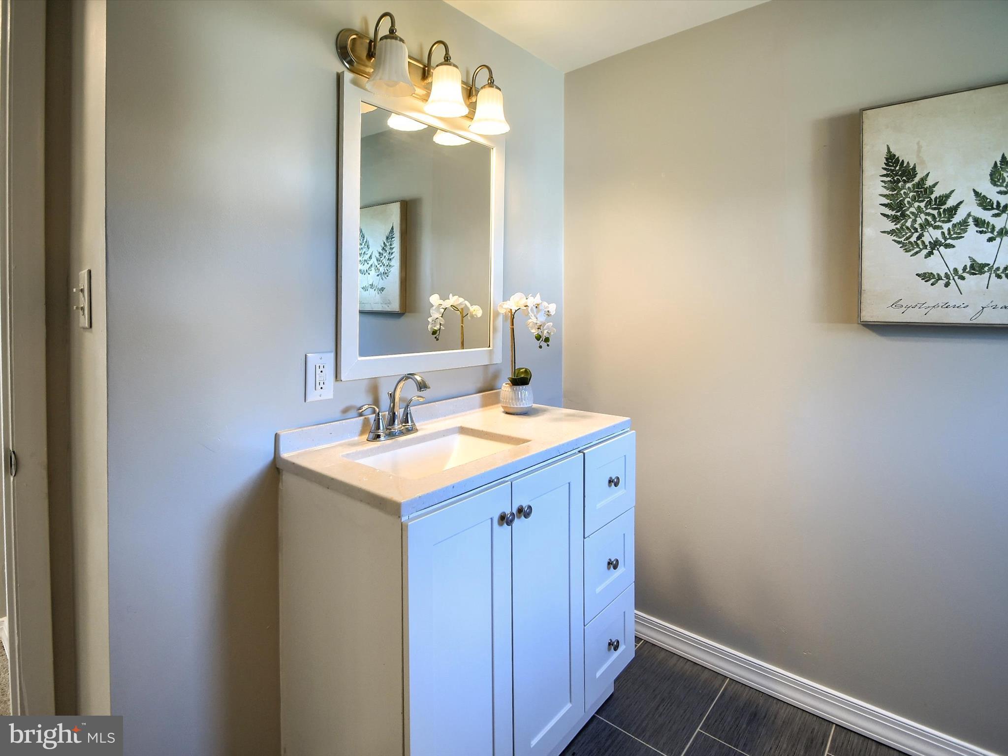 CEDAR MILL - Residential