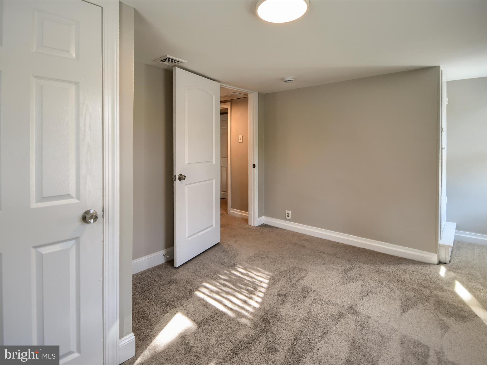 CEDAR MILL - Residential