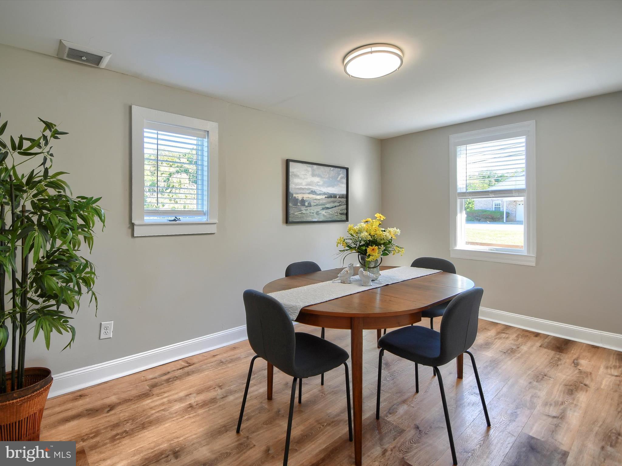 CEDAR MILL - Residential