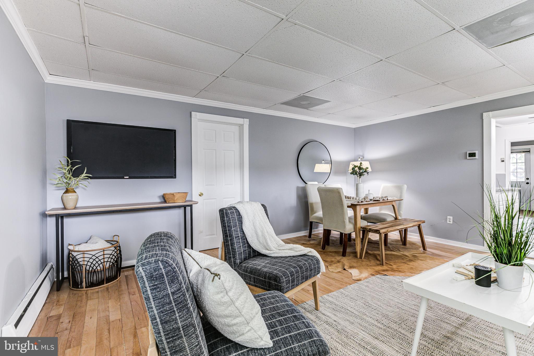 REGULARS - Residential