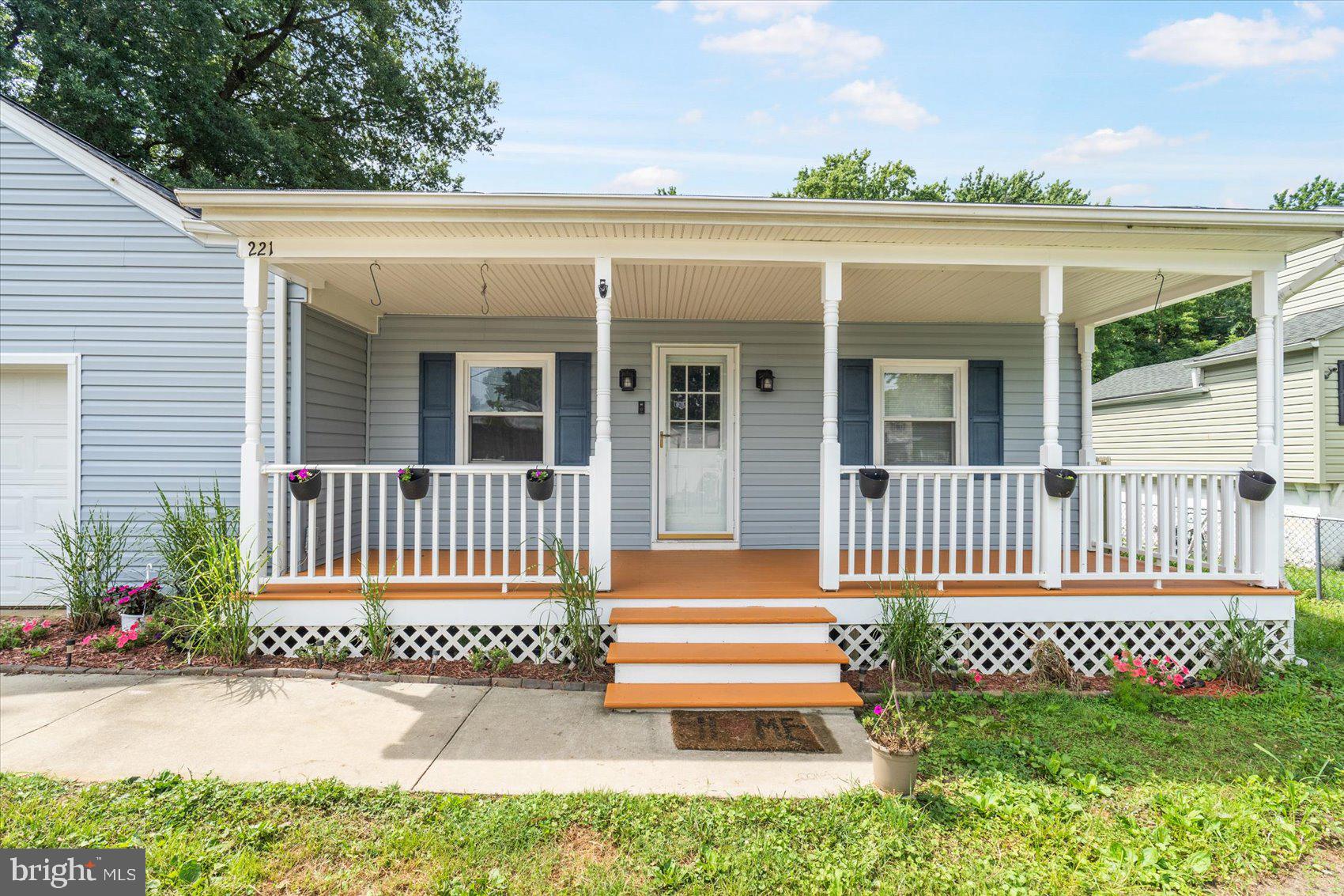 REGULARS - Residential