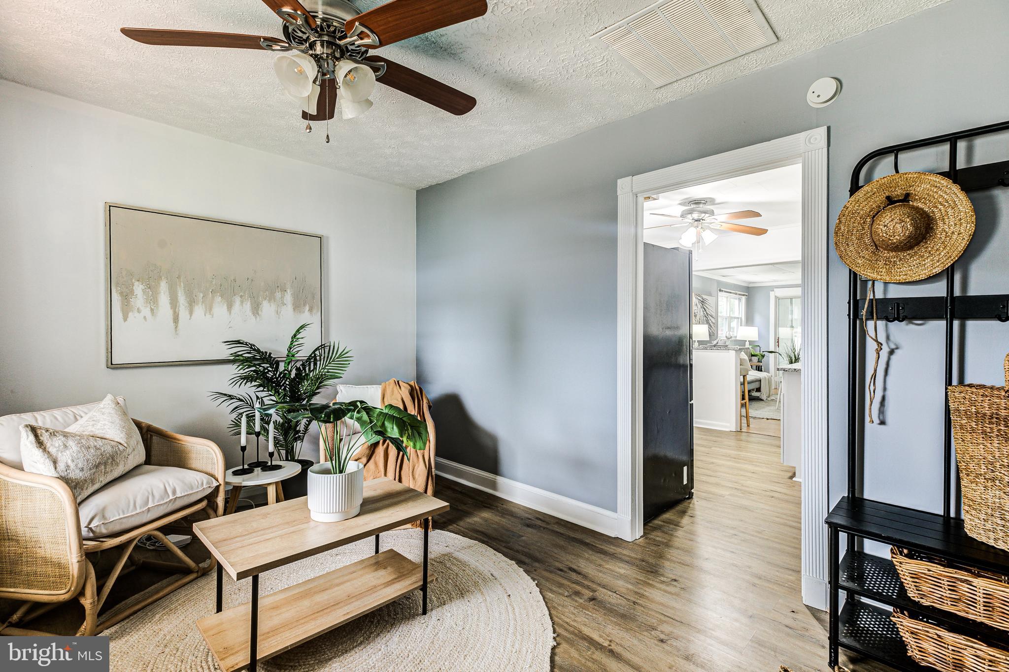 REGULARS - Residential