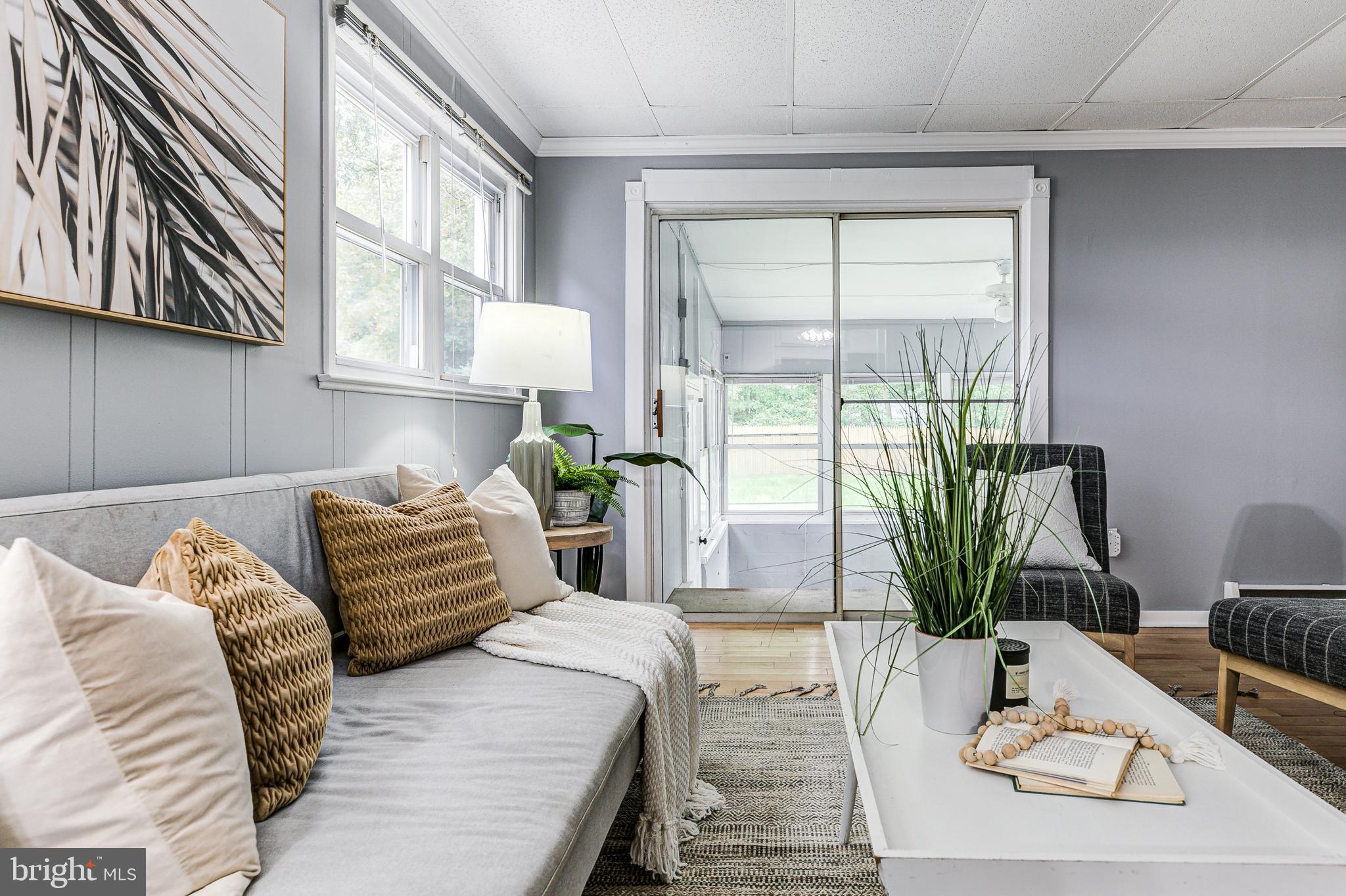 REGULARS - Residential