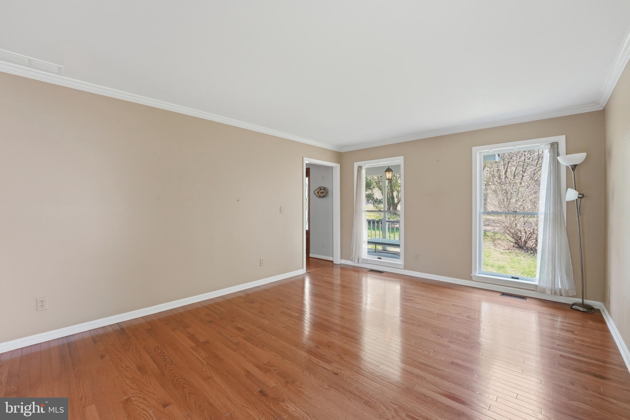 CHAPEL KNOLL - Residential