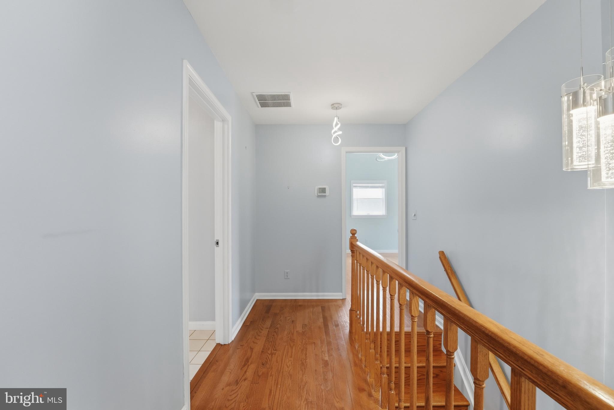 CHAPEL KNOLL - Residential