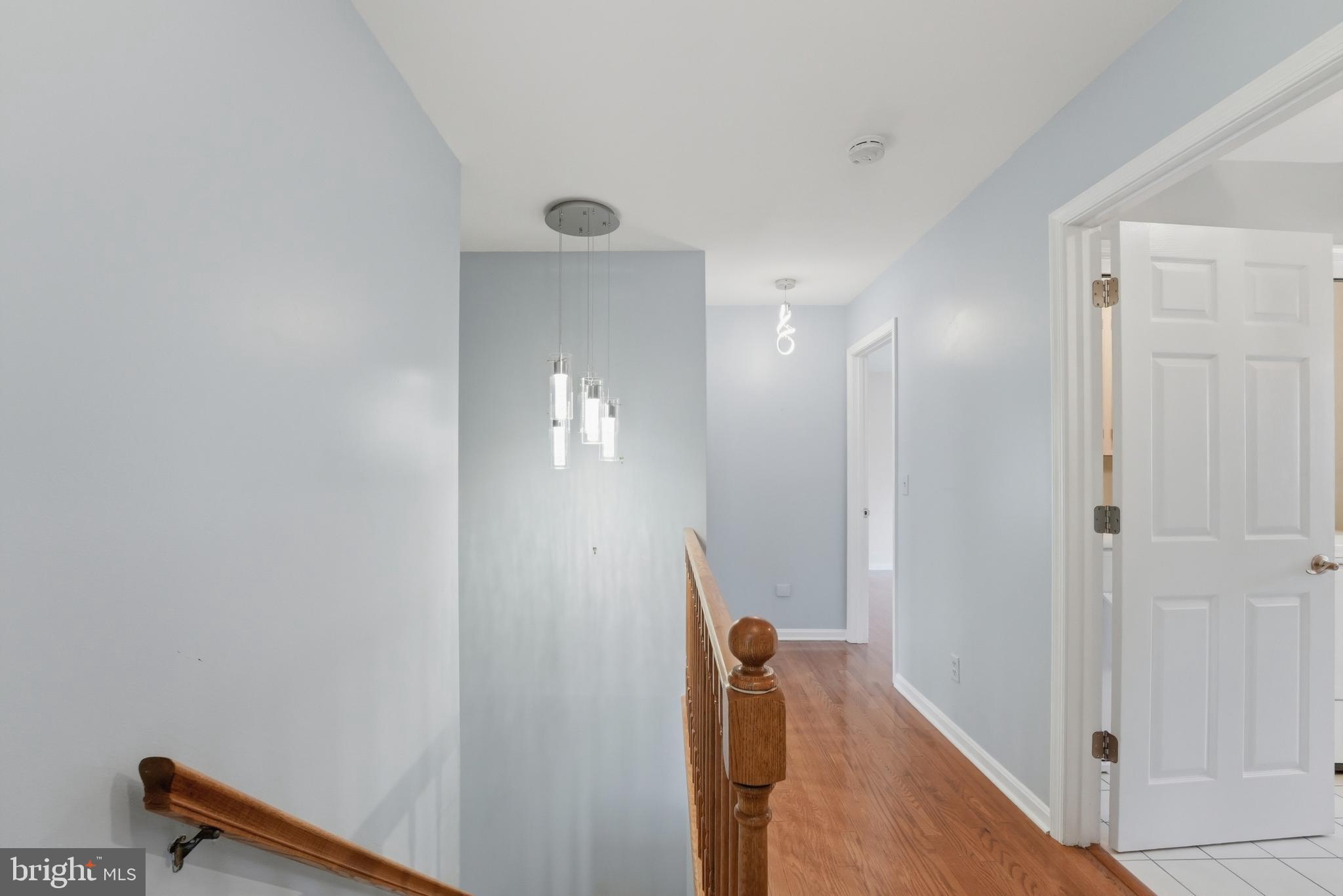 CHAPEL KNOLL - Residential