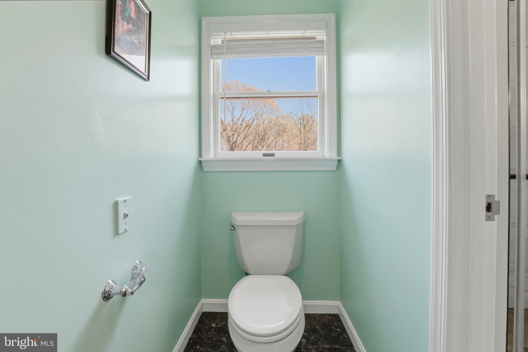 CHAPEL KNOLL - Residential