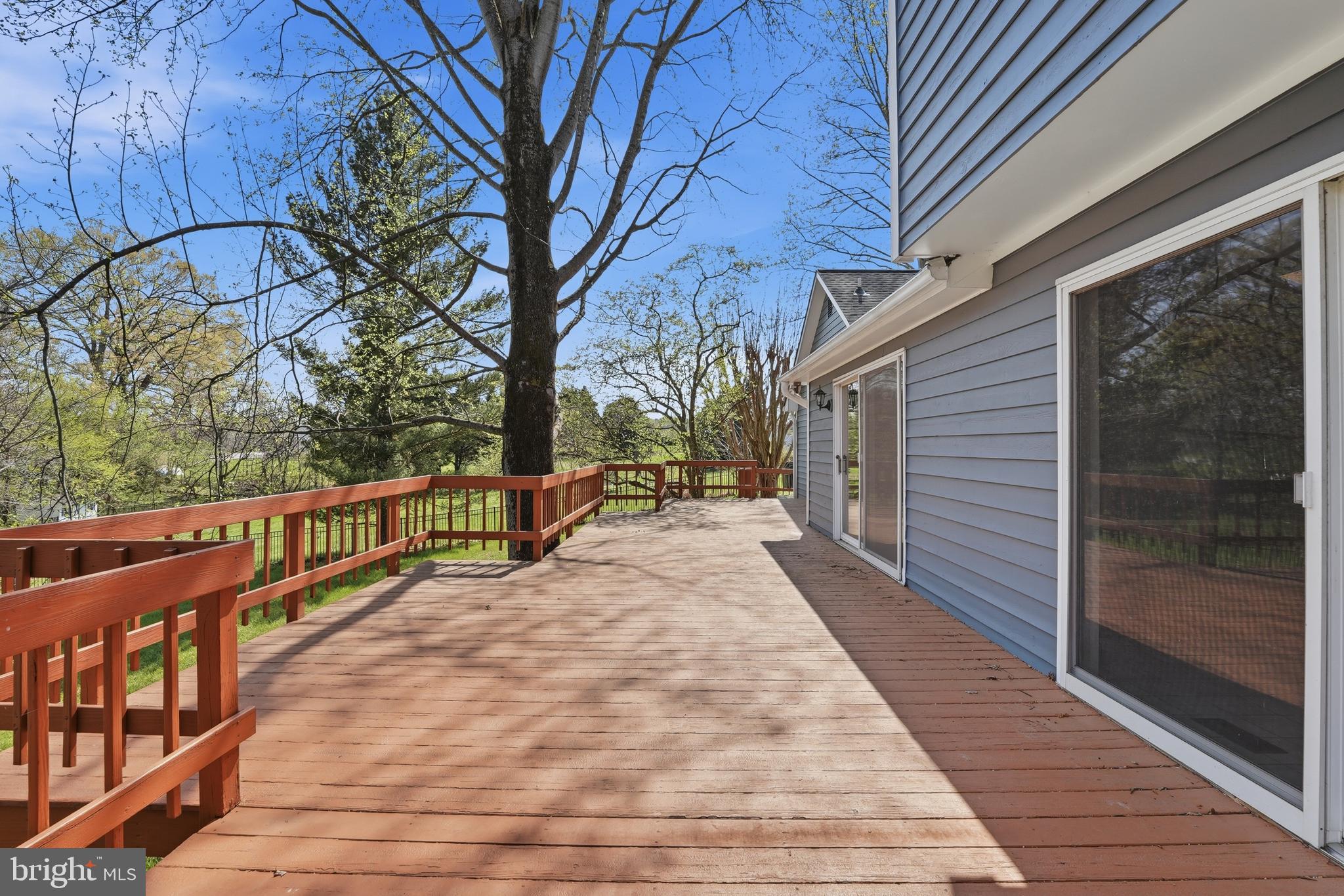 CHAPEL KNOLL - Residential