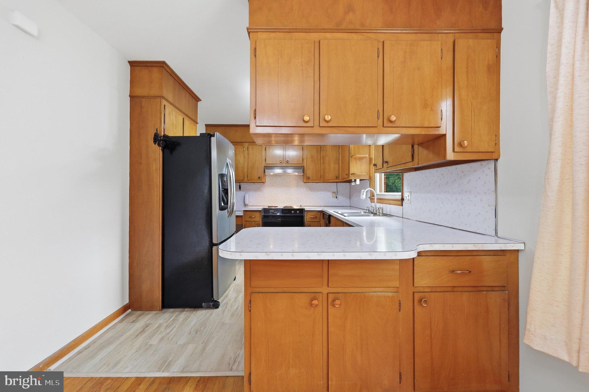 227 WYNGATE DRIVE