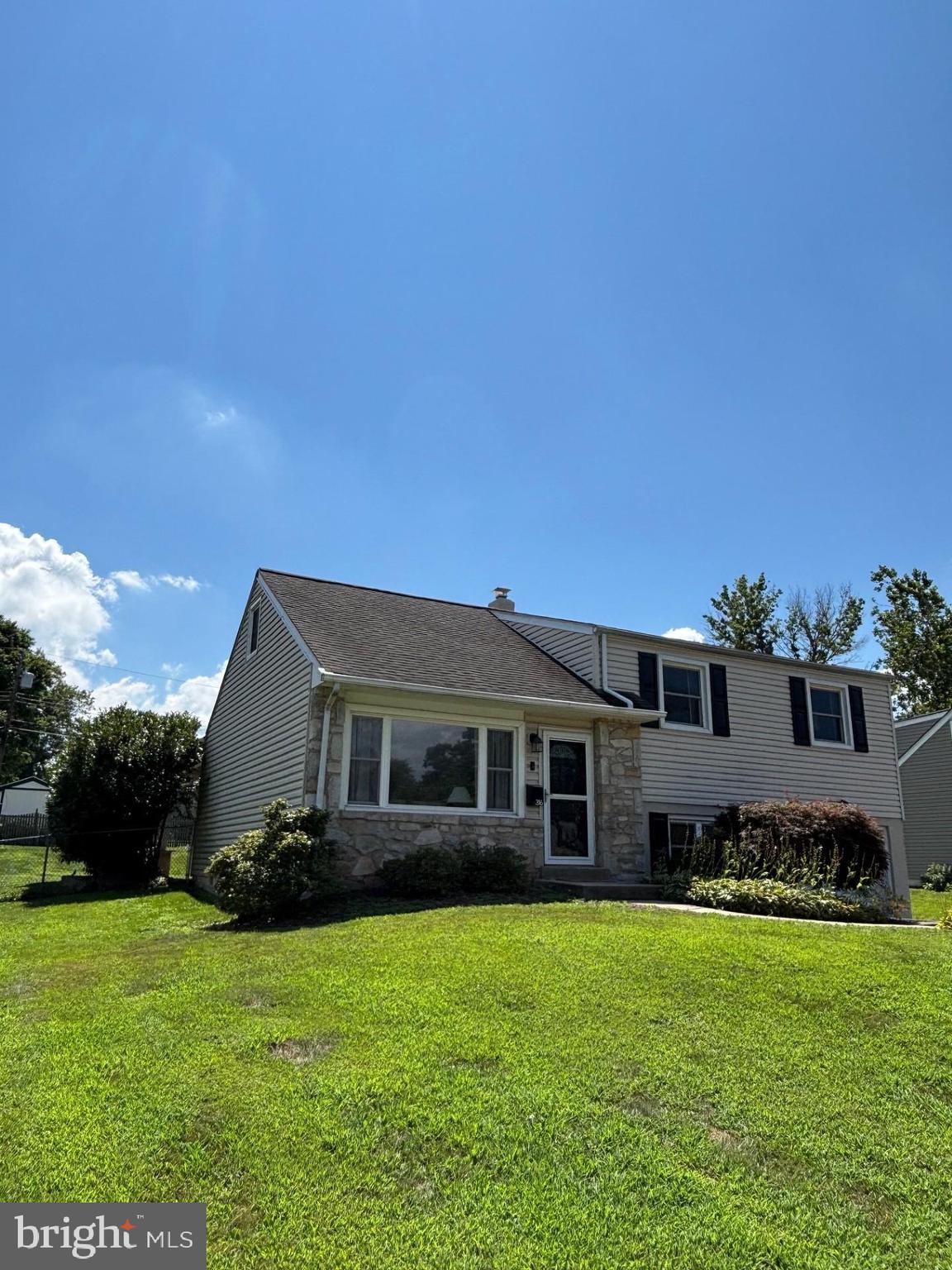 316 CENTRAL DRIVE